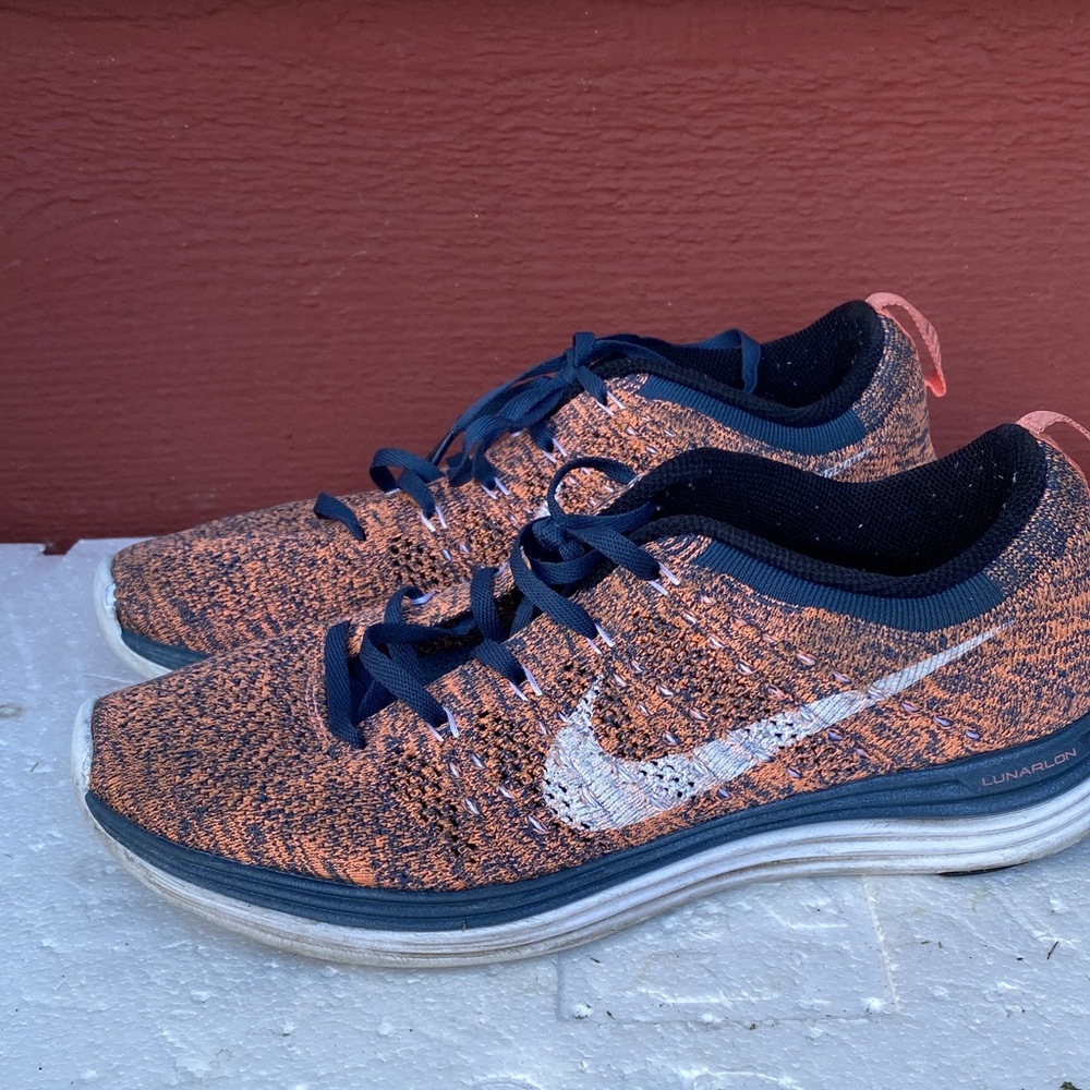 Nike Flyknit Lunar 1+ Women’s Orange and Navy Sneakers Size 7.5